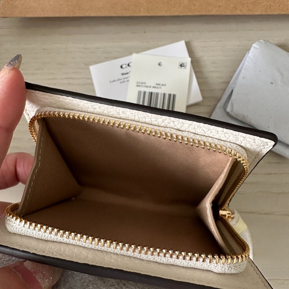 Coach Snap Wallet With Dancing Kitten - Picture 6 of 6